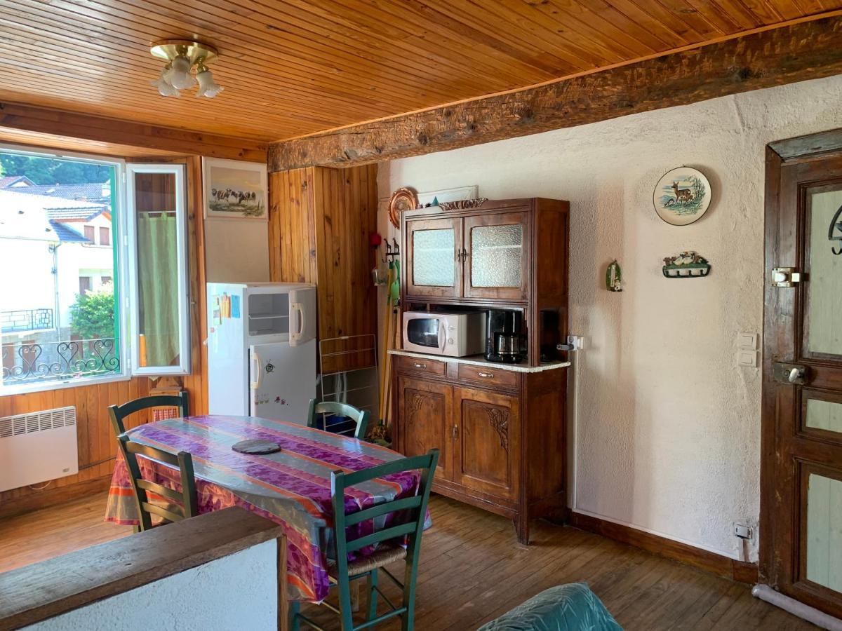 Joli Appartement Dans Une Maison Ancienne Ax-les-Thermes Esterno foto
